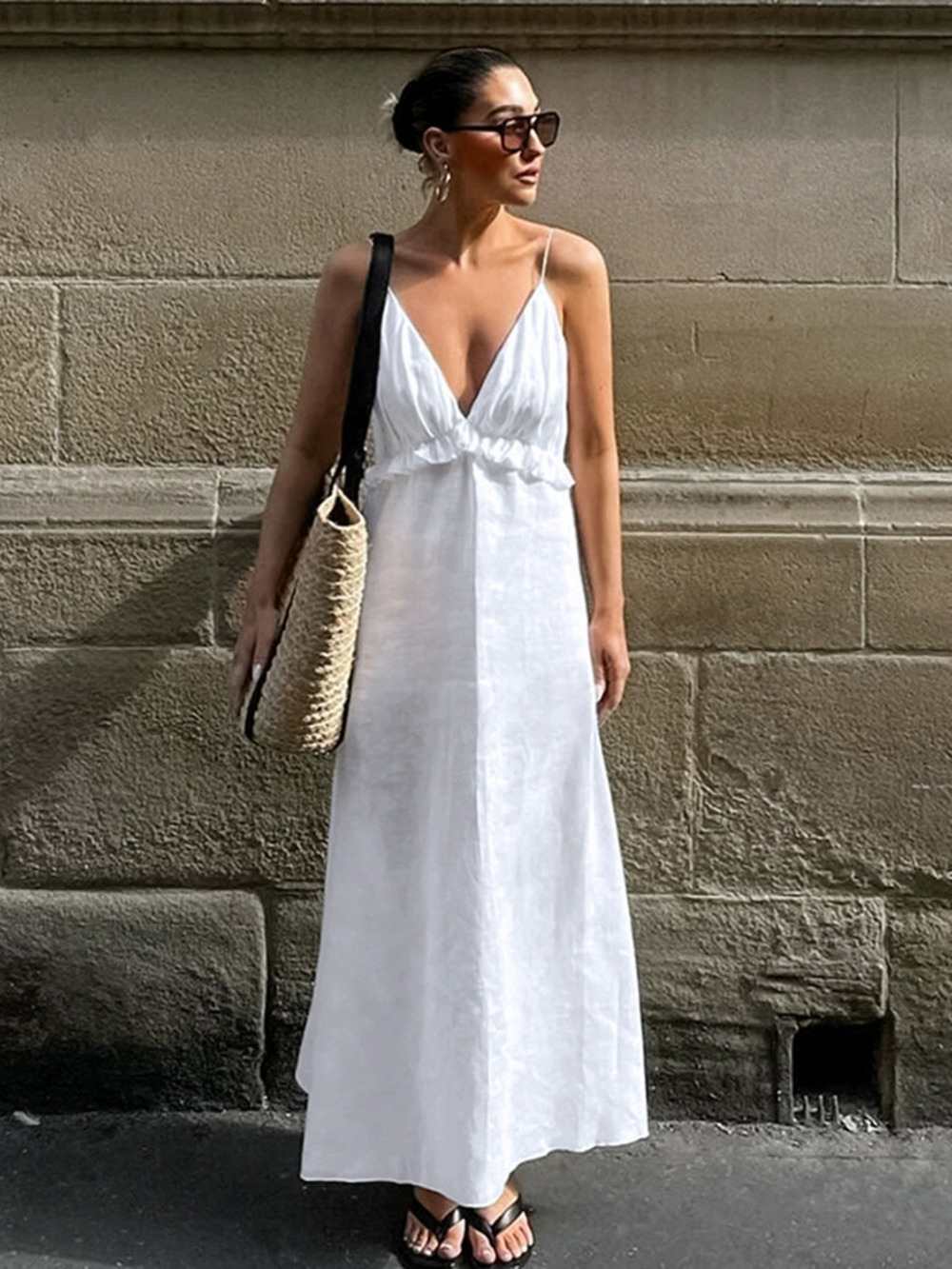 Forever 21 White Deep V-Neck Loose Dress Summer Cotton Linen Ruffle Hem A-Line